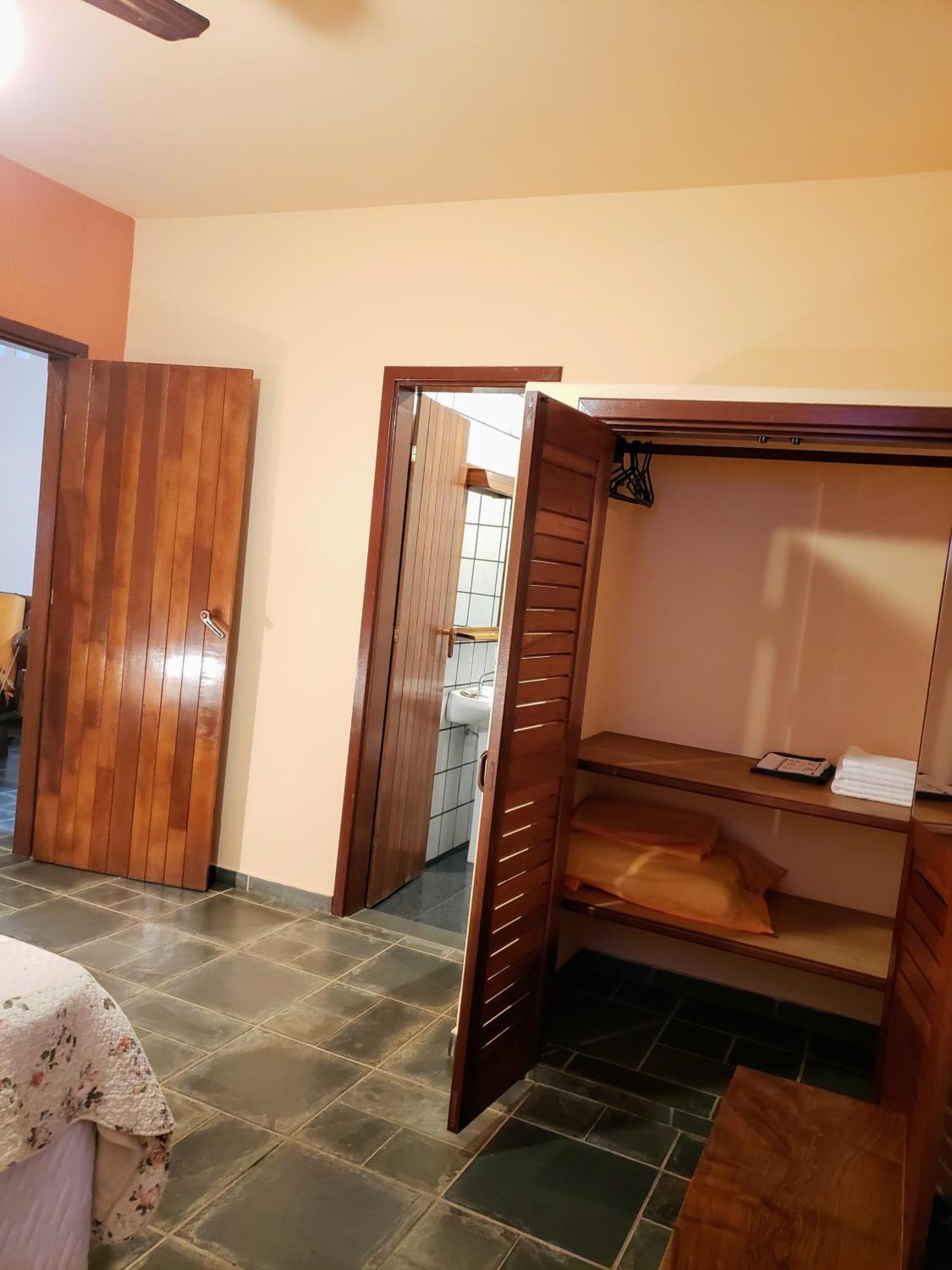 Pousada Vila Minas Итанянду Екстериор снимка