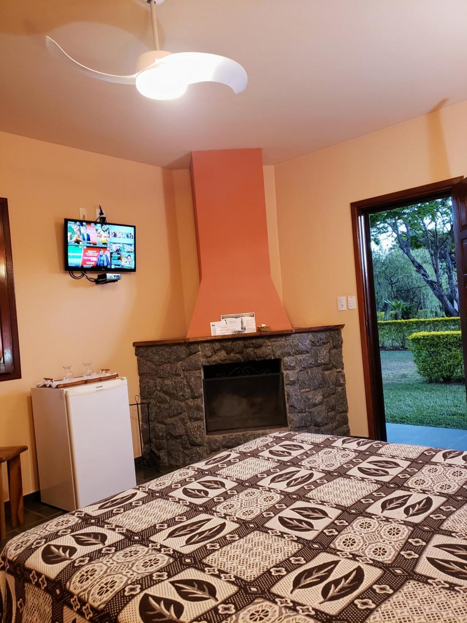 Pousada Vila Minas Итанянду Екстериор снимка